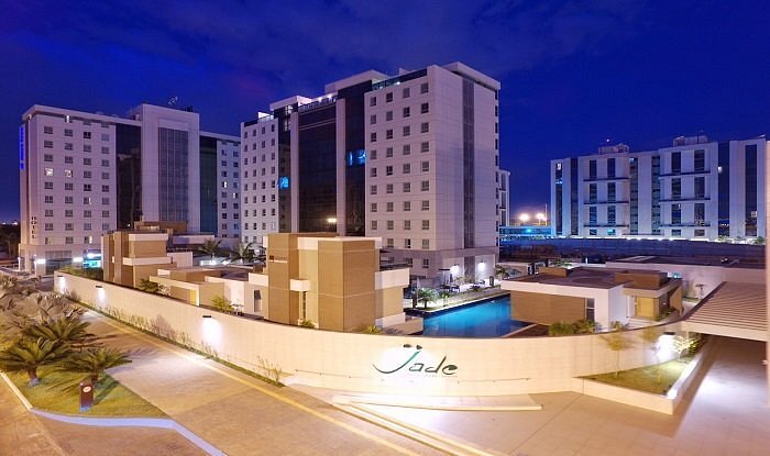 Jade Hotel